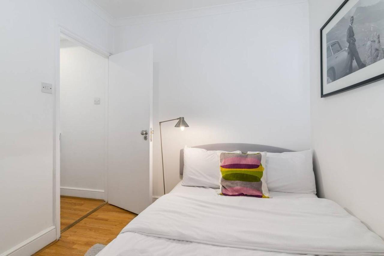 2Br Spacious Flat In West Kensington Fits 6! London Exterior foto
